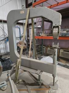 lot 8797 image: US Industrial Tool &amp Supply Wheeling &amp Raising Machine on Casters  Model US 1001