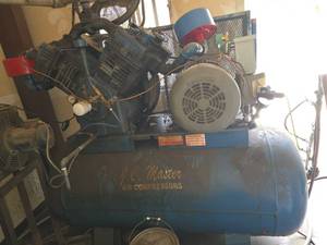 lot 8800 image: J.C. Master Horizontal Tank-Mount Air Compressor w Baldor Motor
