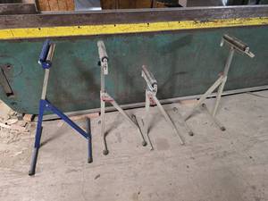 lot 8812 image: (4) Adjustable Roller Stands Kobalt and Workforce