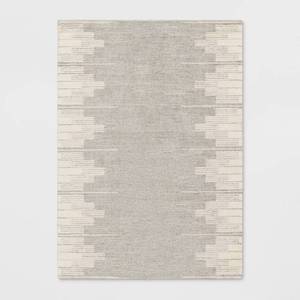 lot 21145 image: 5x7 Modern Lines Plush Area Rug Cream - Threshold - Retail $100