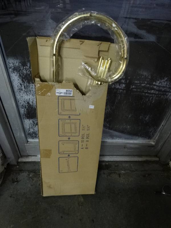 lot 8050 image: brass blanket rack .. in box