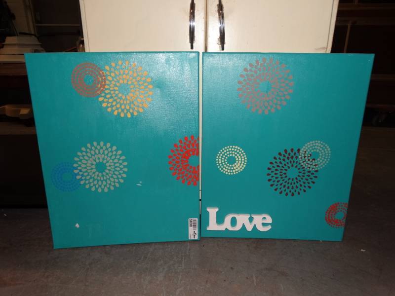 lot 8085 image: Lot of 2 Pieces Handmade Artwork