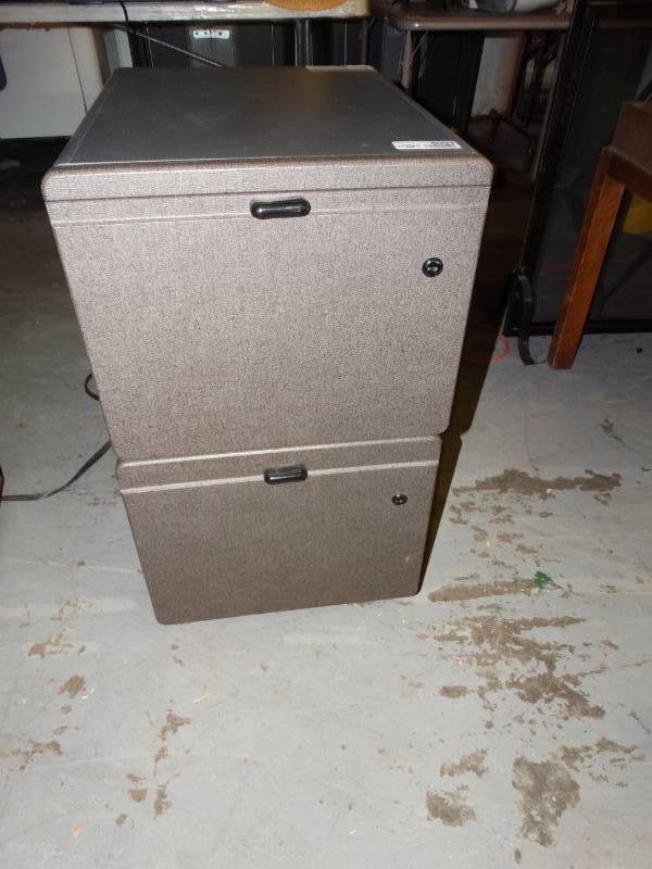 lot 8092 image: 2 Drawer File Cabinet-- Approx. L16 x W20.5 x H28