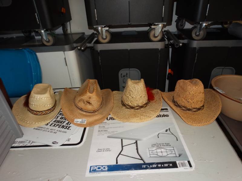 lot 8105 image: Lot of 4 Hats