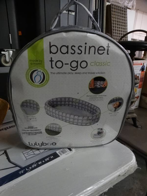 lot 8106 image: Brand New Lulyboo Bassinet to-go