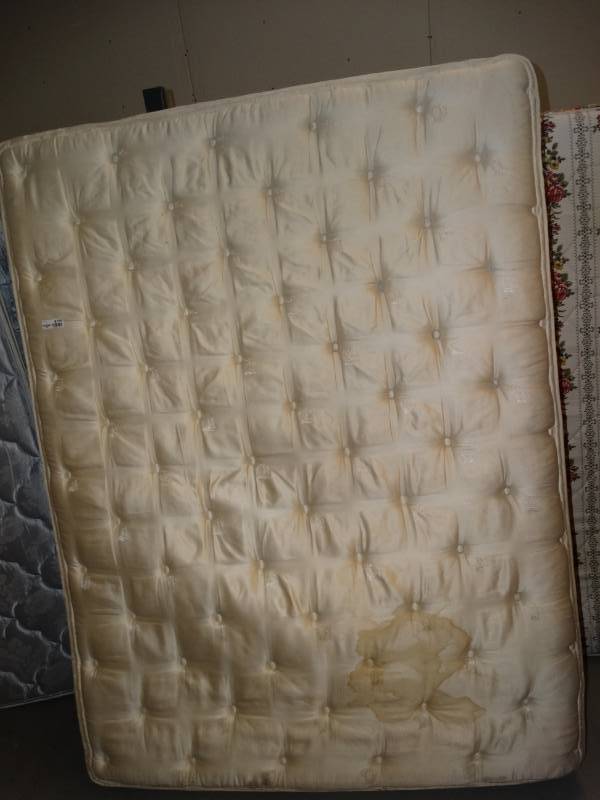 lot 8181 image: Queen size Pillow Top Mattress