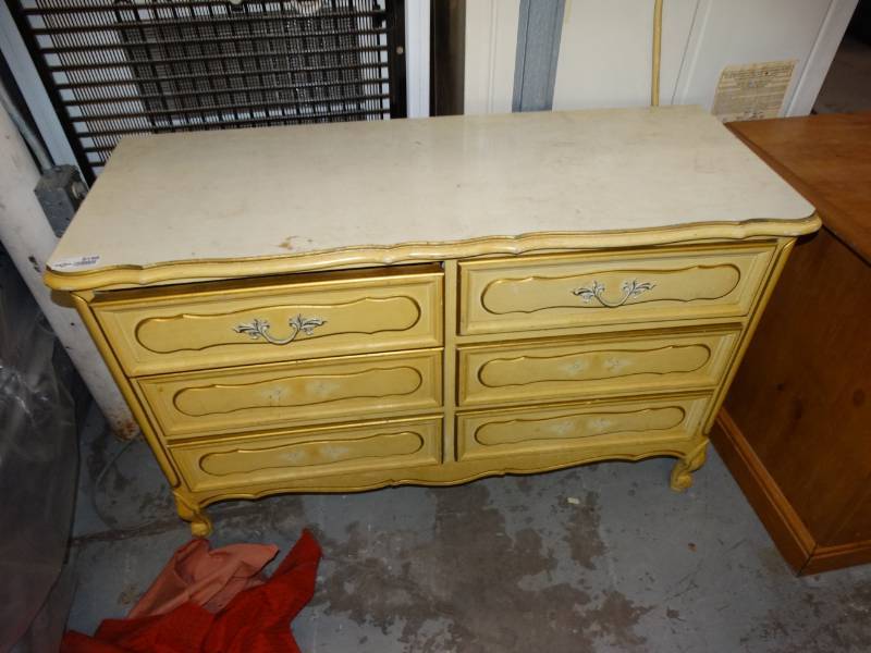 lot 8198 image: Vintage Dresser -- Approx. L46.5 x W19 x H30