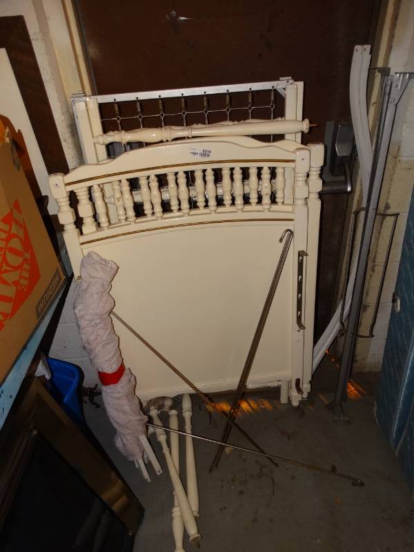 lot 8210 image: Childrens Bed Frame