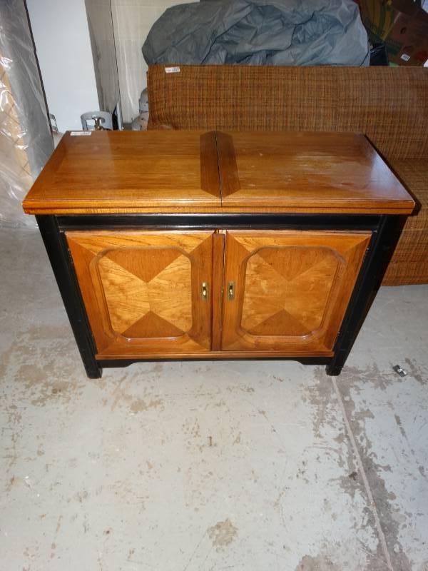 lot 8232 image: Small Cabinet-- Approx. L39 x W18 x H30