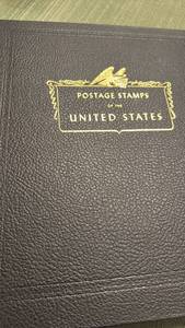 lot 902 image: US commemorative postage stamps 1961-1979