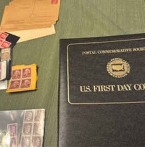 lot 913 image: US first day covers postal commemorative society stamps and more stamps