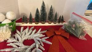 lot 1221 image: Christmas Holiday Decorative Set Miniature Trees with lights, Wreath, Bow, and more