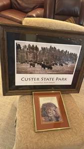 lot 1253 image: 2 Framed wall decor largest is 22x27.5