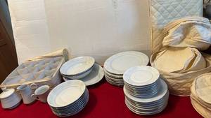 lot 1401 image: Service for 8 China Pearl Annie (White & Gray Design) fine china  with a platinumsilver trim and a subtle gray-and-white floral embossed border with padded holders