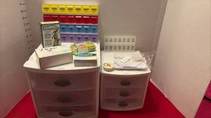 lot 1517 image: Personal Care Items Lot & 2 small storage containers