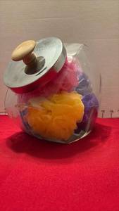 lot 1518 image: Loofah with glass container