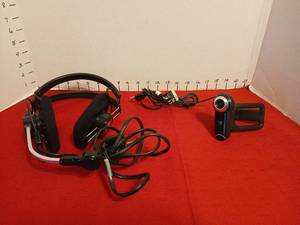lot 1601 image: Logitech Webcam and Clip Mount with Telex headphone