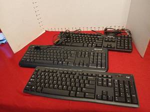 lot 1634 image: Keyboards