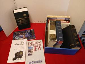 lot 1658 image: Religious Books Lot Bibles, Commentaries, Dictionaries
