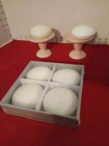 lot 1787 image: Ashland Floating Candles 2.6 x 1.3 in with accent candle holders
