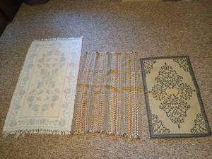 lot 1792 image: Lot of Decorative Area Rugs  largest 45x26