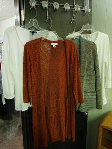 lot 2411 image: Ladies Clothing Lot Christopher & Banks Daniel Rainn Cable & Gauge size large xlarge