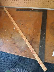 lot 3002 image: Carpenters Square and yard stick