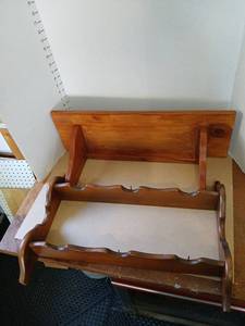 lot 3008 image: Wood Plate Rack Wall Mount with Scalloped Edges 9x23x7 largest one