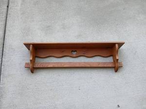 lot 3009 image: Wood Wall Shelf with Heart Cutout and Scalloped Edge,  moveable bar