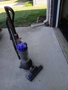 lot 3010 image: Dyson Upright Vaccum Cleaner with Hose and Attachments