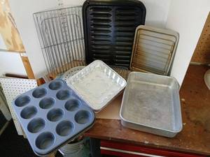 lot 3021 image: Baking Pan Lot 12-Cup Muffin Tins Sheet Pans Cooling Racks Wire Baskets and more