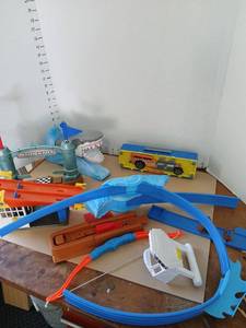 lot 3038 image: Track Set with Shark Ramp and Accessories