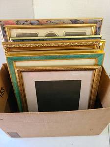 lot 3105 image: Picture frames, largest is 18x14