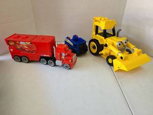 lot 3125 image: Toy trucks