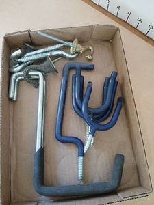 lot 3301 image: Lot of Screw-In Hooks and Eye Bolts Mixed Sizes