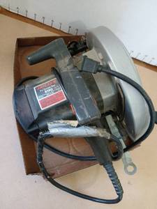 lot 3312 image: Skil 7-14 Circular Saw Model 5150 2-18 HP
