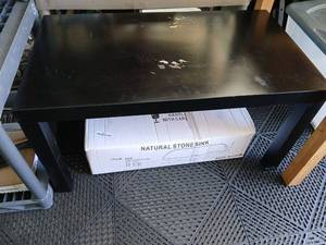 lot 3340 image: Black table 18x36x20 located in garage