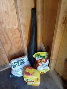 lot 5025 image: Preen Garden Weed Preventer and All Purpose Fertilizer weed fabric