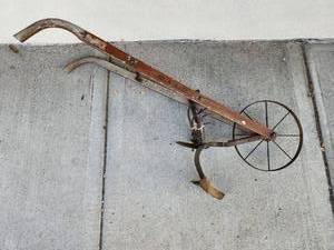 lot 88 image: Antique No. 4 Baby Push Garden Cultivator Fones Bros.&nbsp