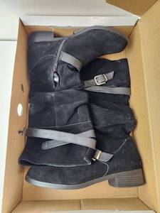 lot 99 image: Nine West Lucy 3Y Black Suede Boots Size 10 M 60205217-169