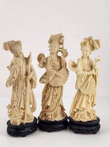 lot 117 image: Set of 3 Carved Female Figurines with Black Bases