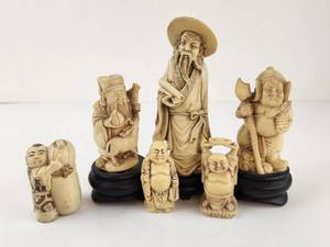 lot 146 image: Carved Figurine Set 6 Pieces Buddha Deity Statues with Wood Bases