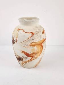 lot 148 image: Vintage Nemadji Pottery Vase Orange Swirl