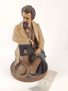 lot 157 image: Mathew B. Brady Statue Figure #5173 Vintage