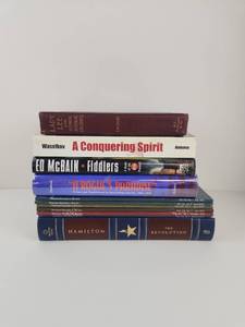 lot 207 image: Mixed Books Lot - Hamilton The Revolution, Fiddlers, A Conquering Spirit, and more