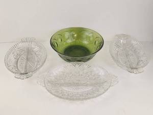 lot 248 image: Vintage Glass Serving Dishes Lot 4 Pieces Clear Green Bowl Relish Tray