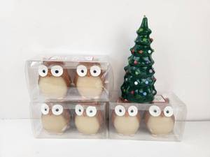 lot 277 image: Christmas Candle Lot&nbsp