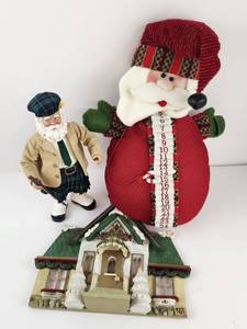 lot 278 image: Christmas Lot Blyth Collectible Santa Advent Calendar Figurine Set&nbsp