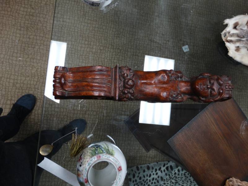 lot 8752 image: Decorative wall statue