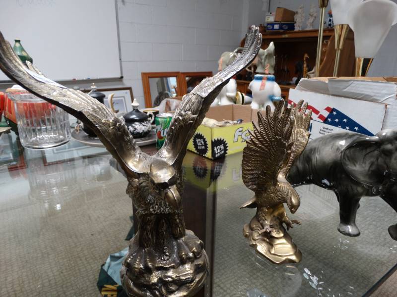 lot 8792 image: 2 brass Eagle statues